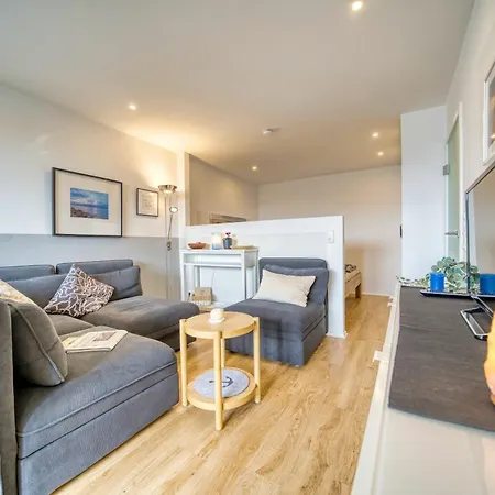 - Haus C, App 0c0906