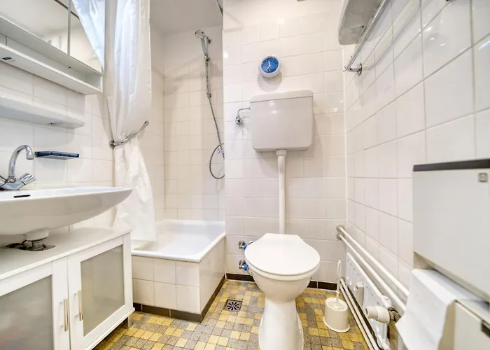 - Haus C, App 0c0906 شقة